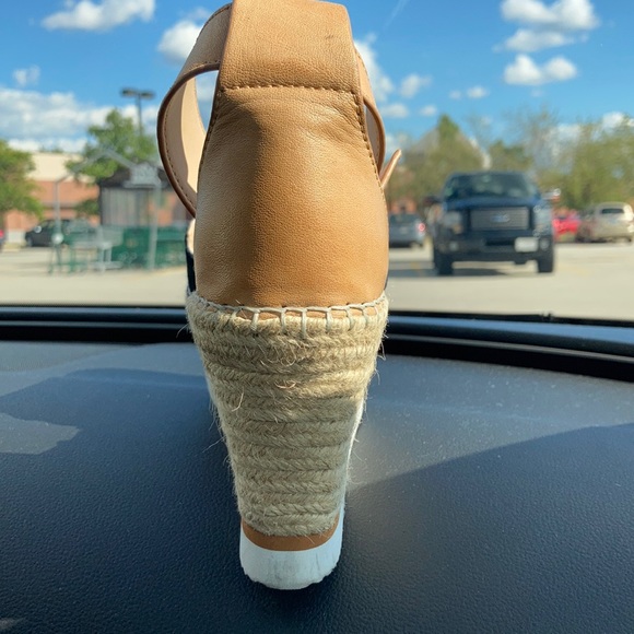 Wedges - Picture 6 of 7